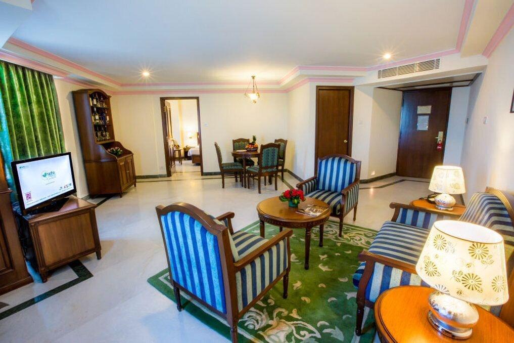 Radha Regent, Chennai Hotel Exterior foto