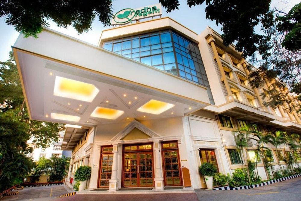 Radha Regent, Chennai Hotel Exterior foto