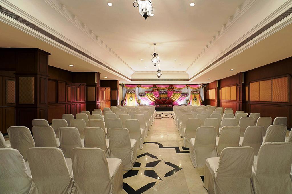 Radha Regent, Chennai Hotel Exterior foto